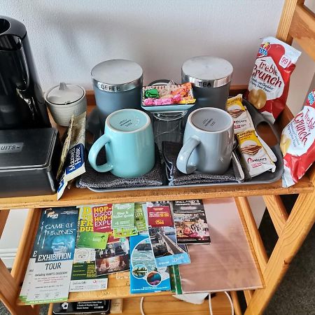 Bright And Cozy Room With Double Bed, Private Bathroom Not Ensuite, Breakfast To Go Dublin Buitenkant foto